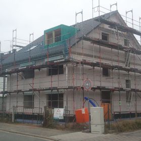 Dacheindeckung - Mehrfamilienhaus Röttenbach